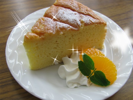 今月のデザート写真 ケーキ.jpg