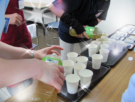 お茶の用意 お茶タイム.jpg