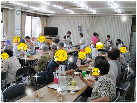 喫茶店内 店内の様子.jpg
