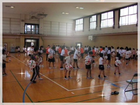 踊りの練習中 盆踊り練習3.jpg